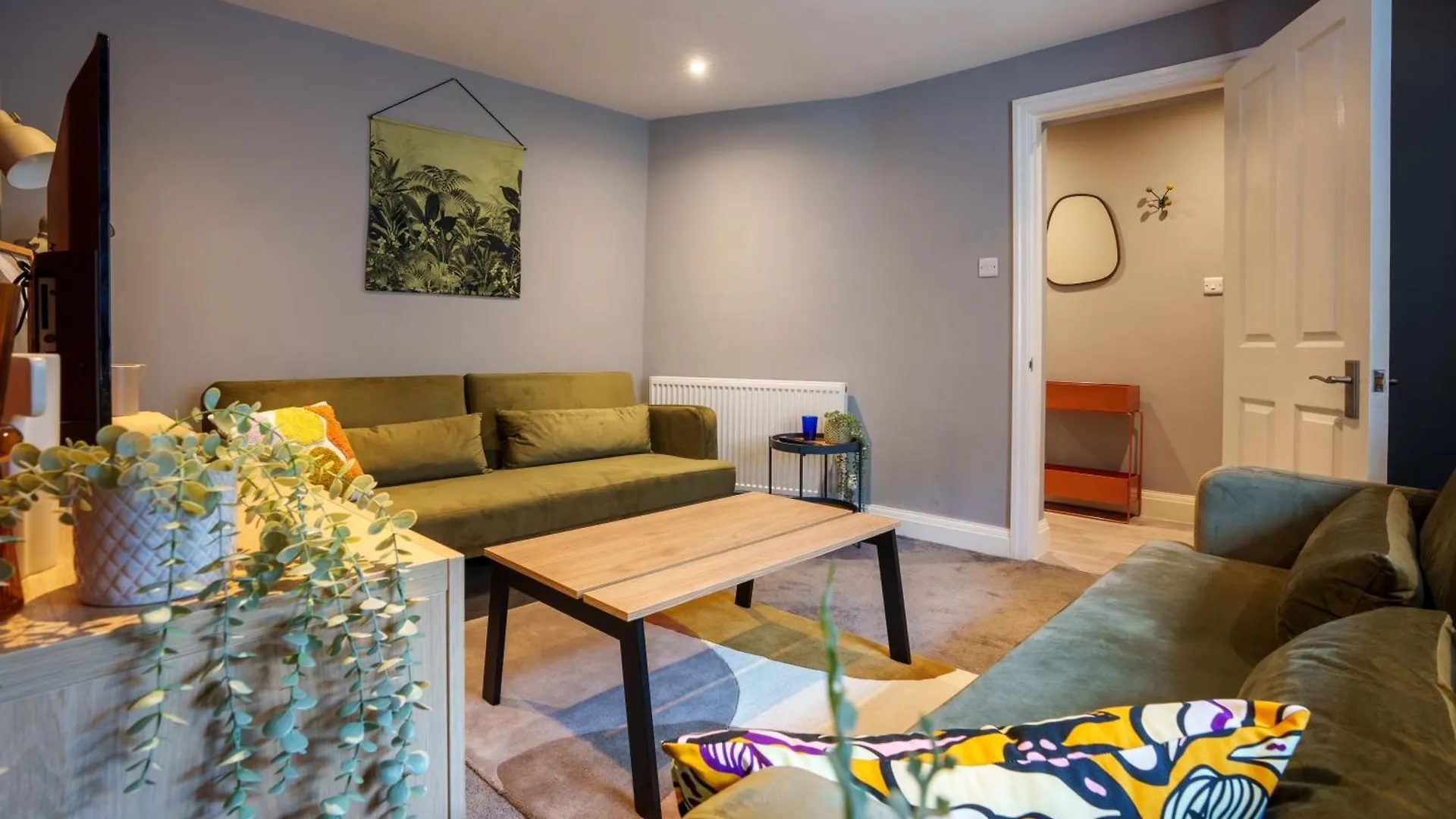Harrogate Hideaway - 2 Bed Apartment Near Station And Conference Centre